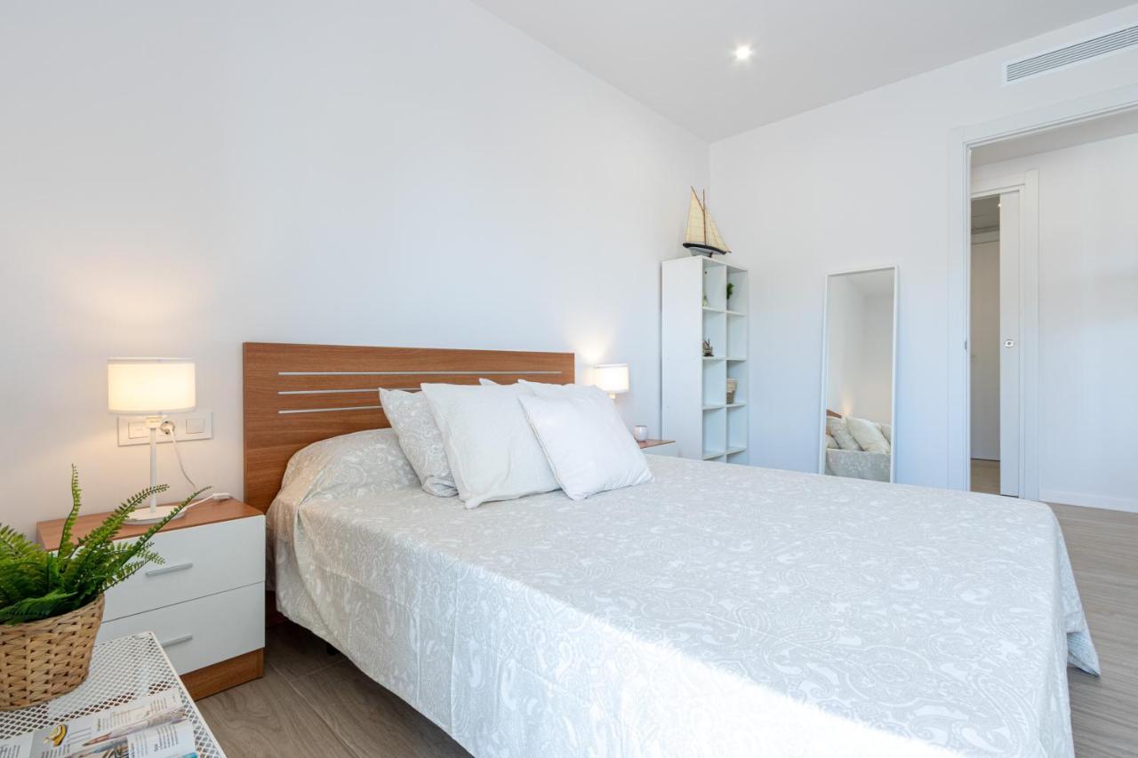 M A R I V E N T Suite With Bathroom And Terrace 50 M2 Roses Buitenkant foto