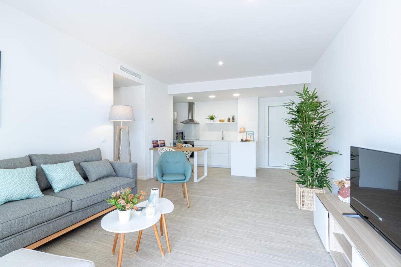 M A R I V E N T Suite With Bathroom And Terrace 50 M2 Roses Buitenkant foto