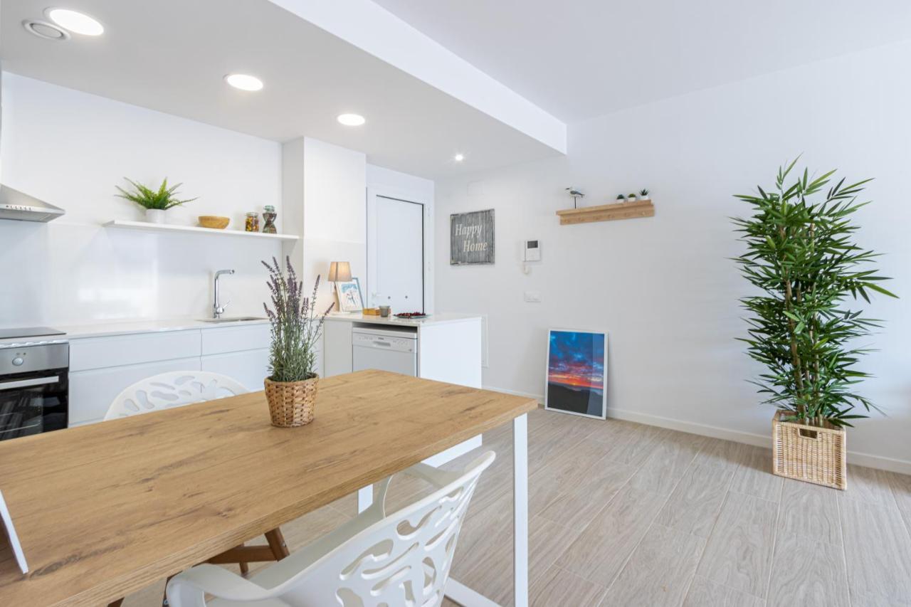 M A R I V E N T Suite With Bathroom And Terrace 50 M2 Roses Buitenkant foto
