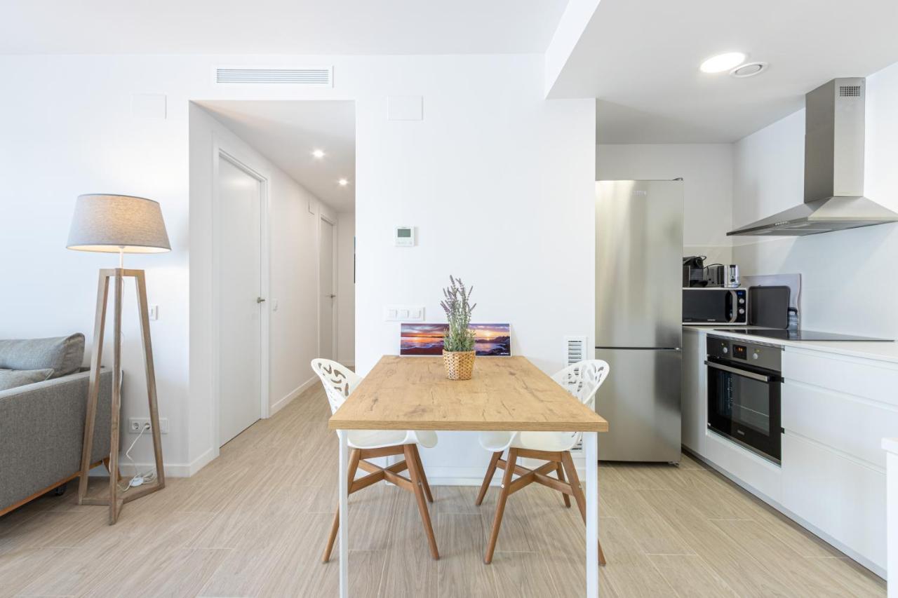 M A R I V E N T Suite With Bathroom And Terrace 50 M2 Roses Buitenkant foto