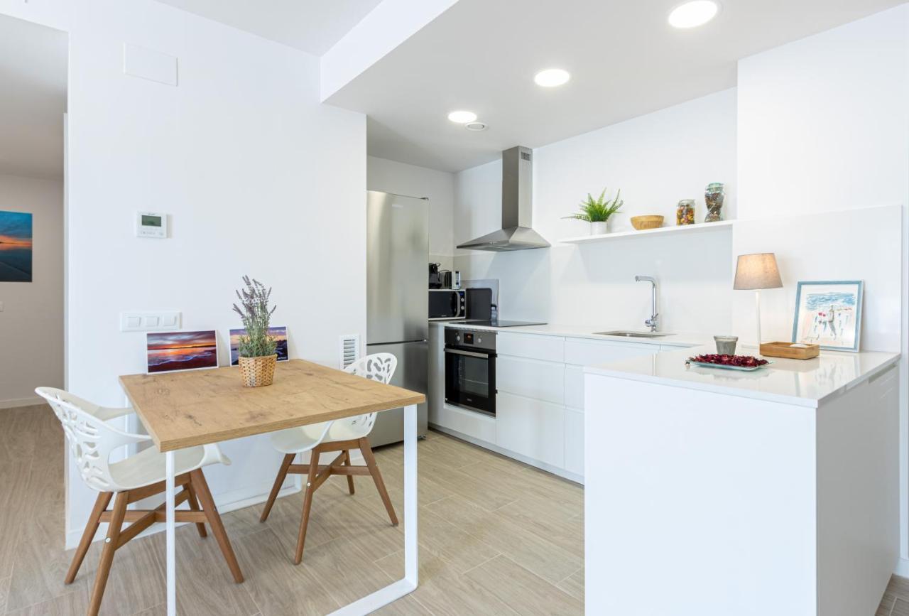 M A R I V E N T Suite With Bathroom And Terrace 50 M2 Roses Buitenkant foto
